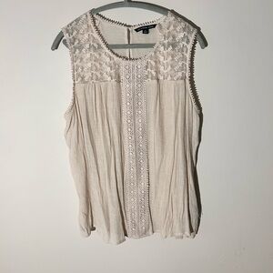 Zac & Rachel Woman Sz 1x sleeveless Blouse with Lace Trim Sleeveless Top - Cream